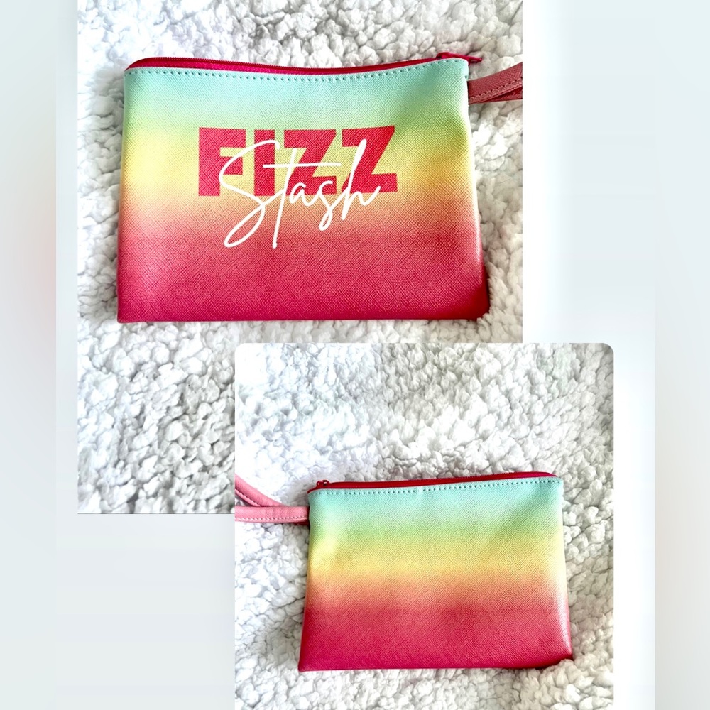 “FIZZ” Wristlet